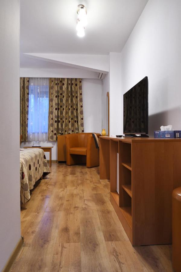 Hotel Select Tulcea Eksteriør bilde