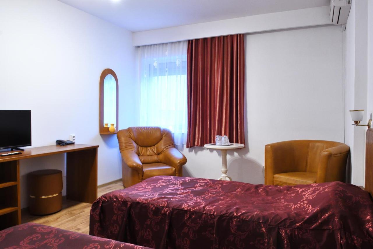 Hotel Select Tulcea Eksteriør bilde