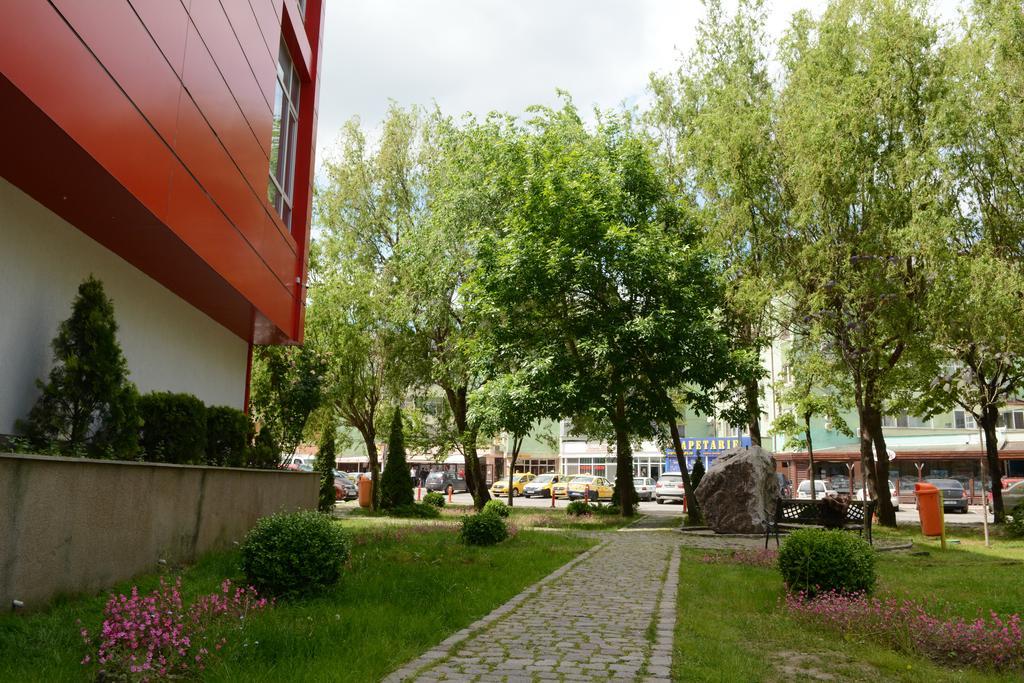 Hotel Select Tulcea Eksteriør bilde