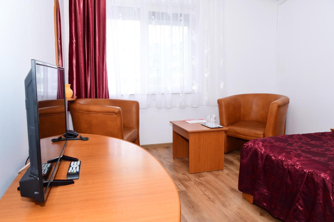 Hotel Select Tulcea Eksteriør bilde