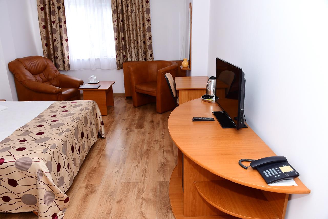 Hotel Select Tulcea Eksteriør bilde